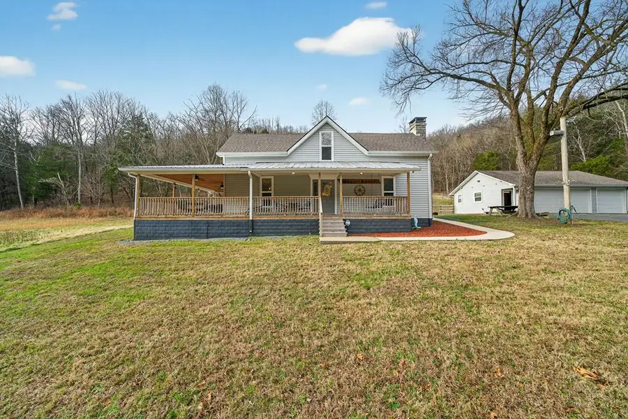 390 Taylor Hollow Ln, Gainesboro, TN 38562-5312 - Image #2