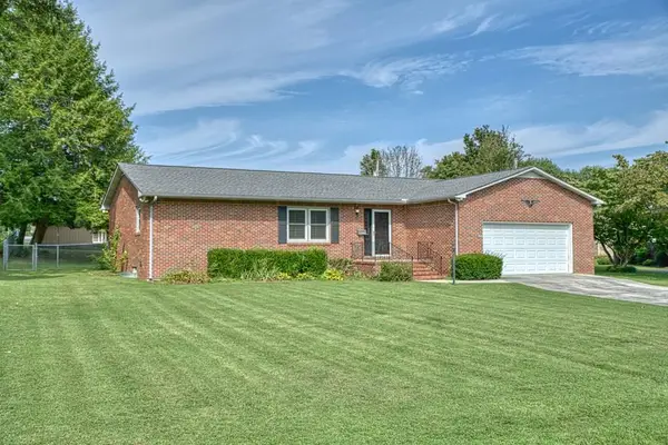 925 Miller Ave, COOKEVILLE, TN 38501