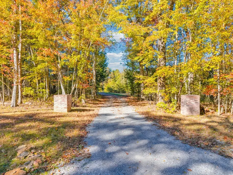 700 Falls Road, Monterey, TN 38574 - #2