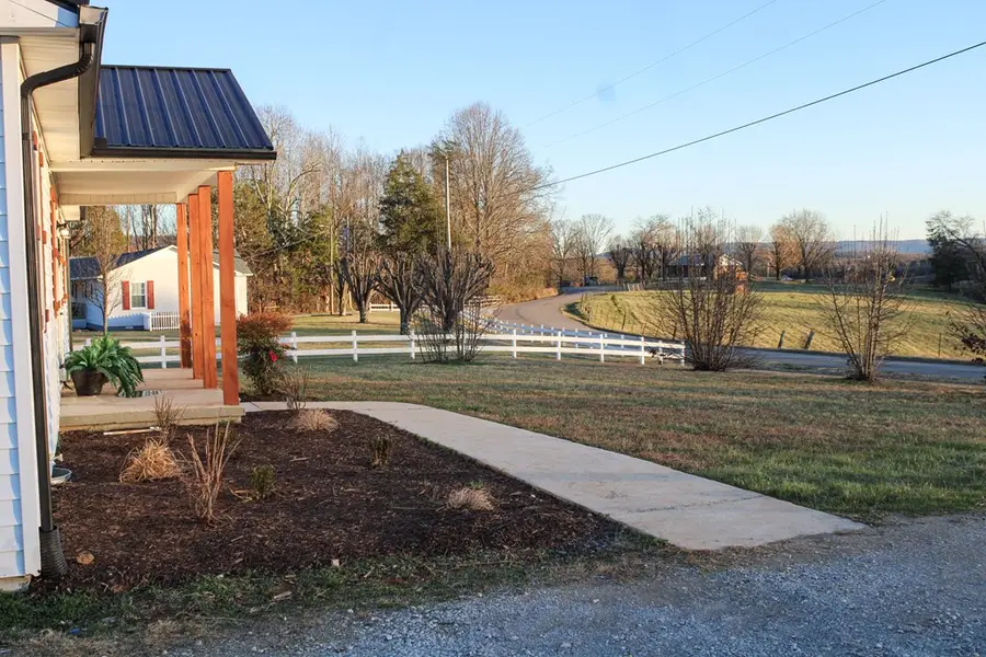 705 County House Rd, Sparta, TN 38583 - Image #2