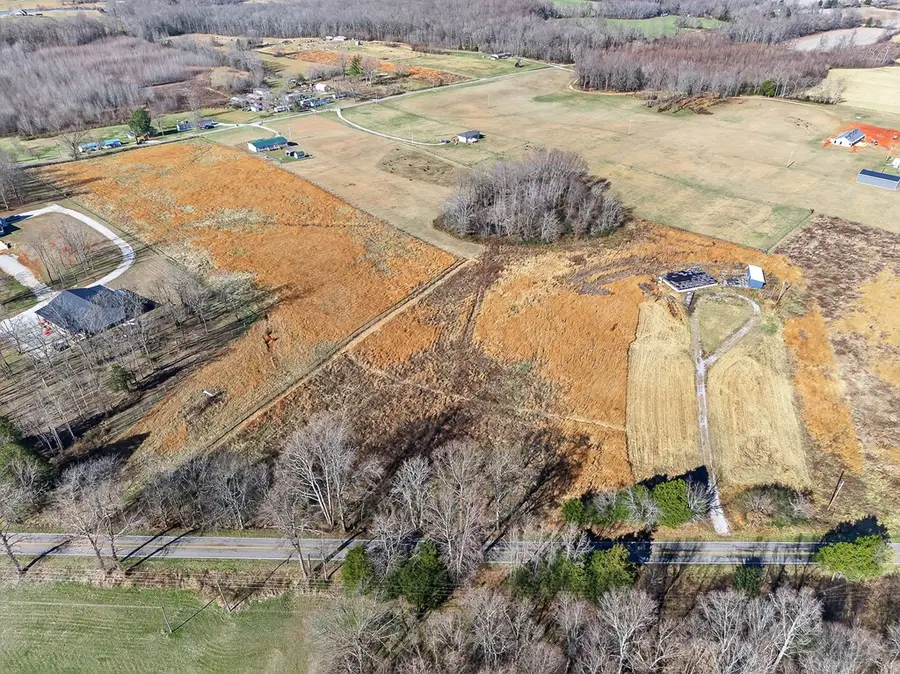 4956 Franks Ferry Road, Sparta, TN 38583 - Image #2