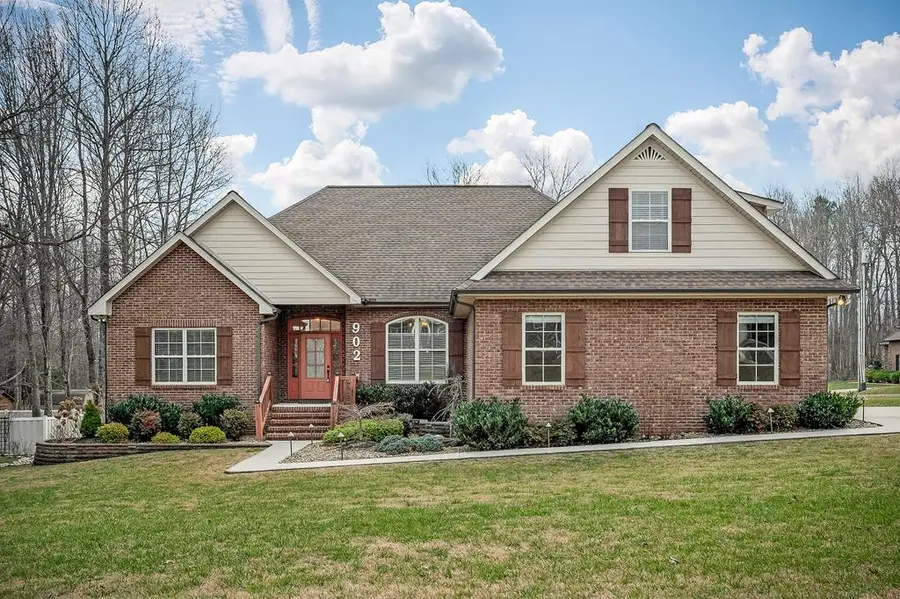 902 Evelyn Ct, Cookeville, TN 38506 - Image #2