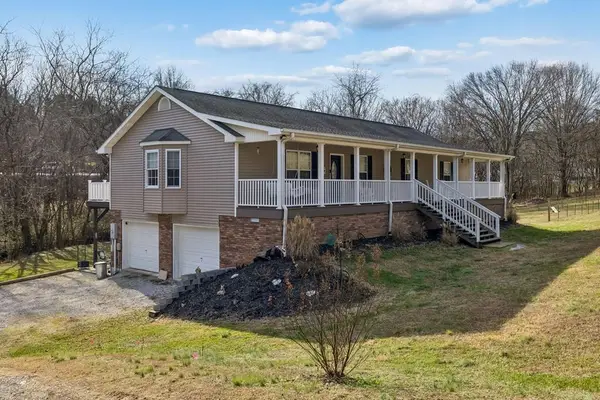 237 Grant Hwy, GORDONSVILLE, TN 38563