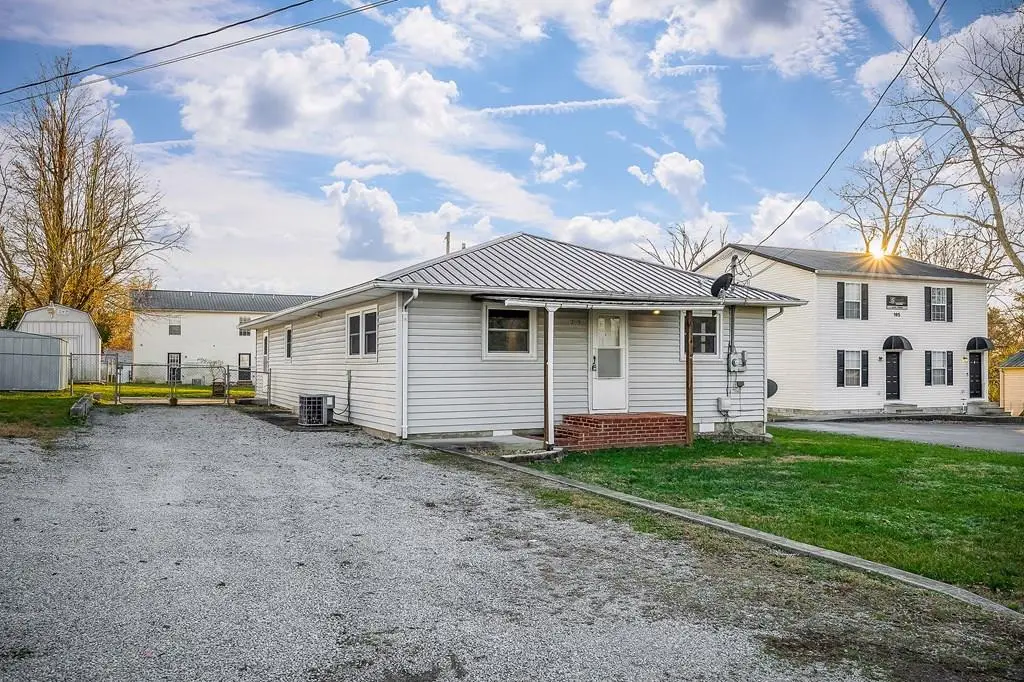 205 E 16th St, Cookeville, TN 38501 - Image #1