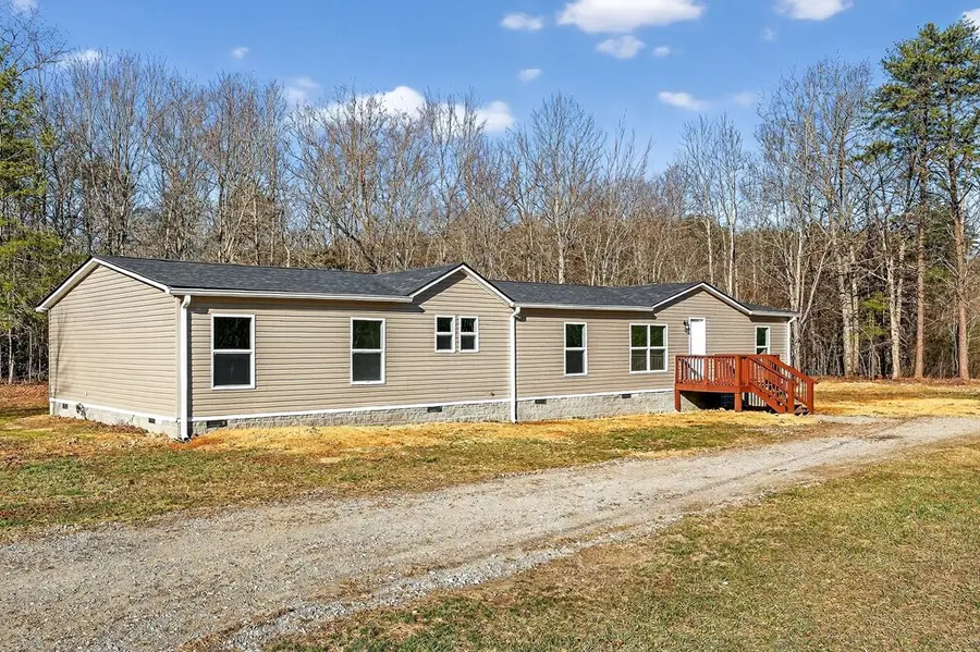 615 Sun Light Ln, Spencer, TN 38585 - Image #2