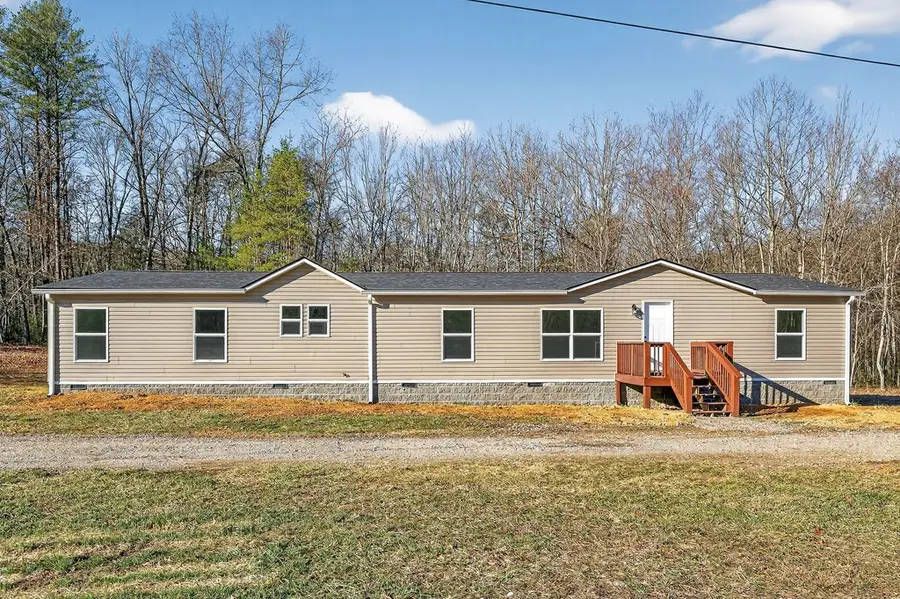 615 Sun Light Ln, Spencer, TN 38585 - Image #3