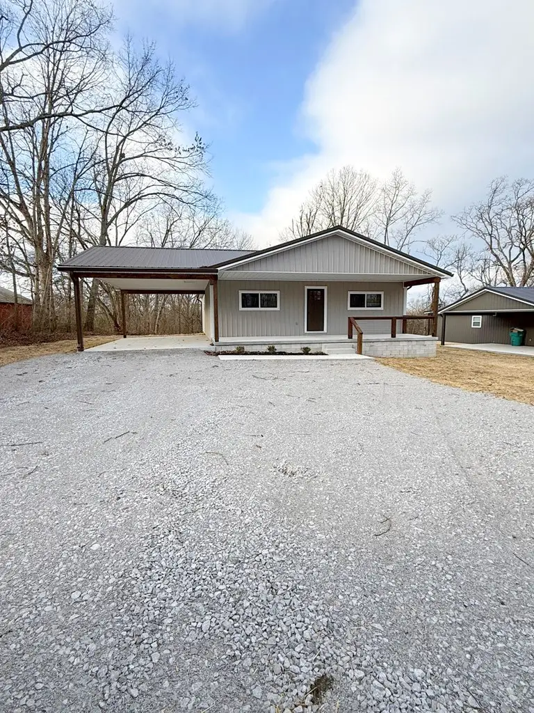 484 Wells Road, Crossville, TN 38555 - Image #2