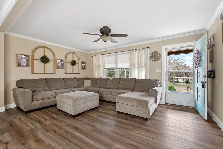 11640 Cookeville Boat Dock Road, Baxter, TN 38544 - Image #3