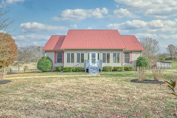 6260 Warren Henley Rd, Baxter, TN 38544