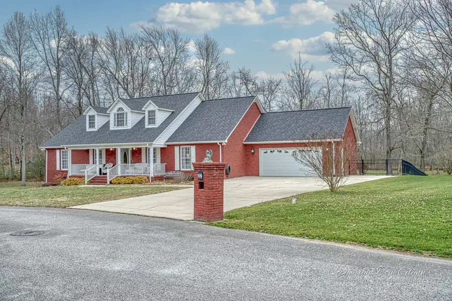 317 Taylor Cir, Cookeville, TN 38506 - Image #2