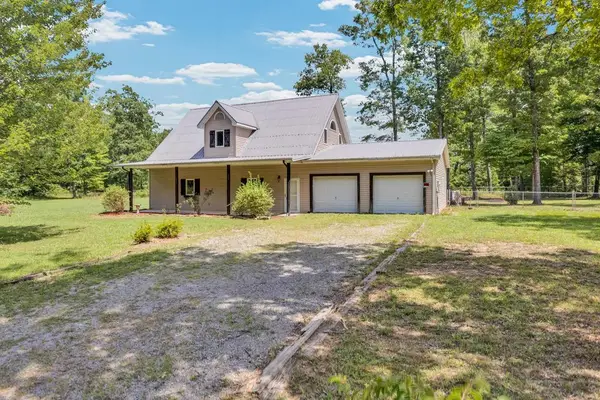 656 Caryonah Road, CROSSVILLE, TN 38571