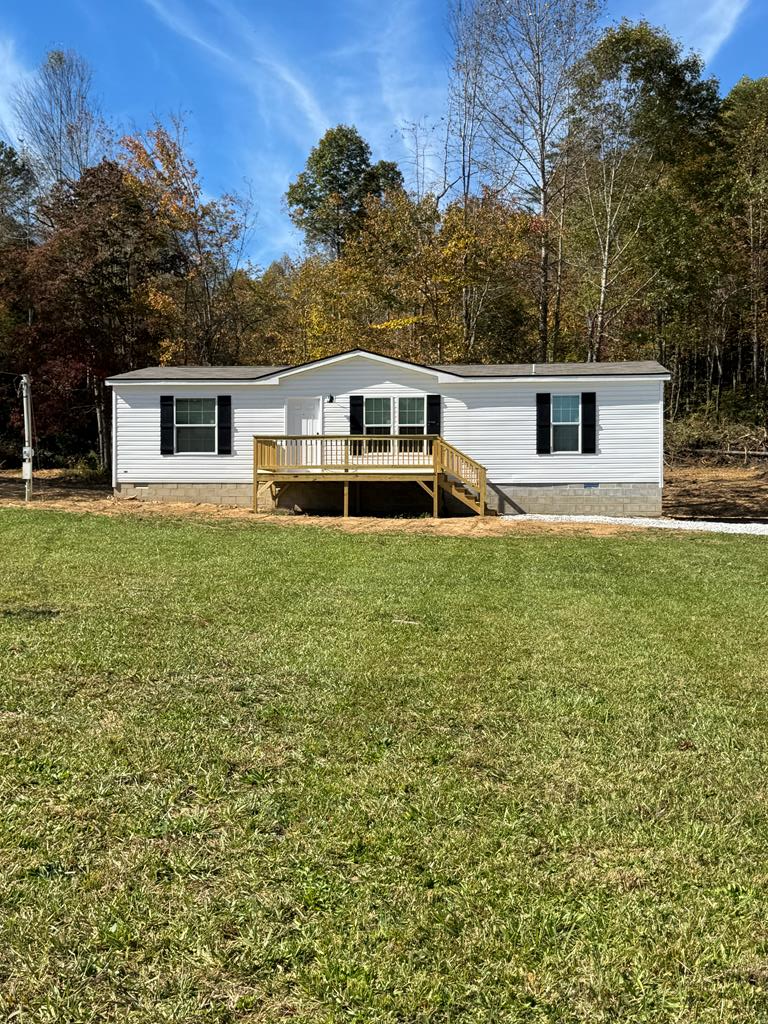 2206 Anderson Rd, Monterey, TN 38574 - Image #1