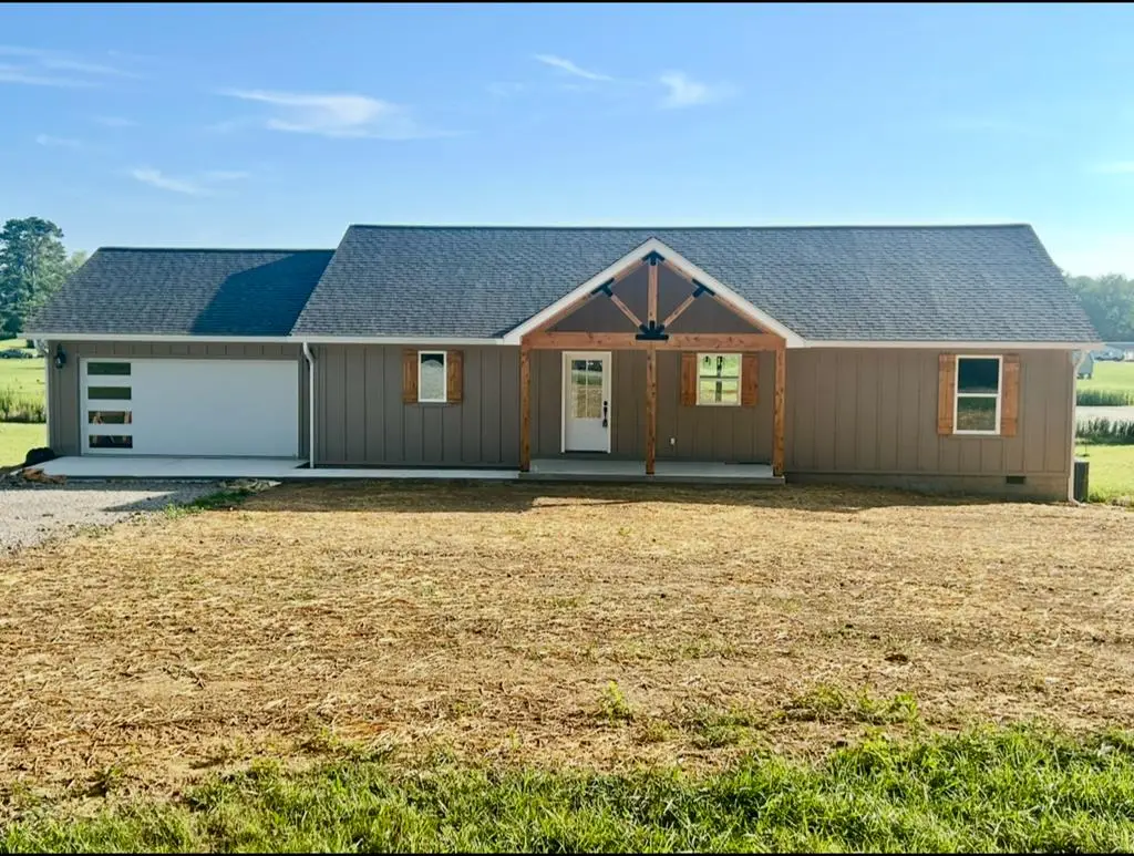 817 Hack Beaty Rd, Grimsley, TN 38565 - #1