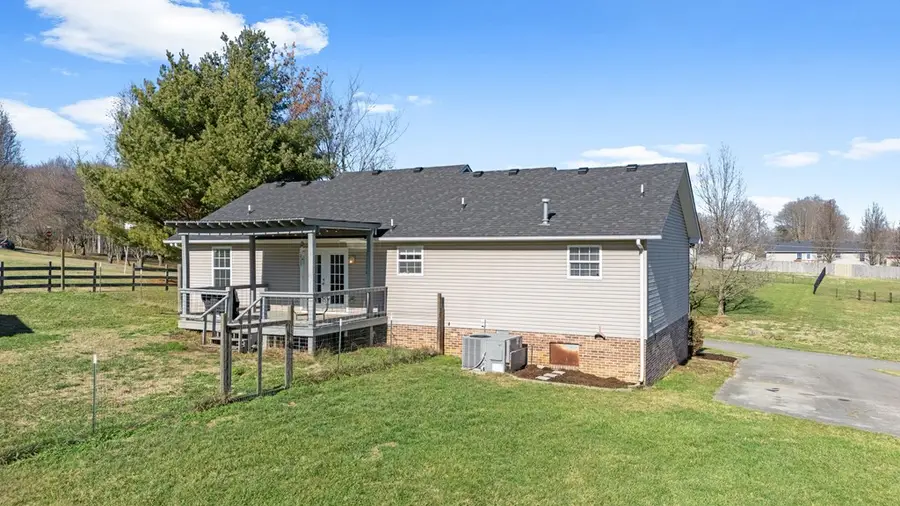 3911 Kings Ct, Cookeville, TN 38501-0751 - Image #3
