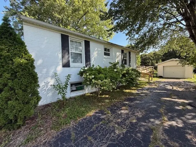 146 Dry Valley Rd, Algood, TN 38506 - Image #3