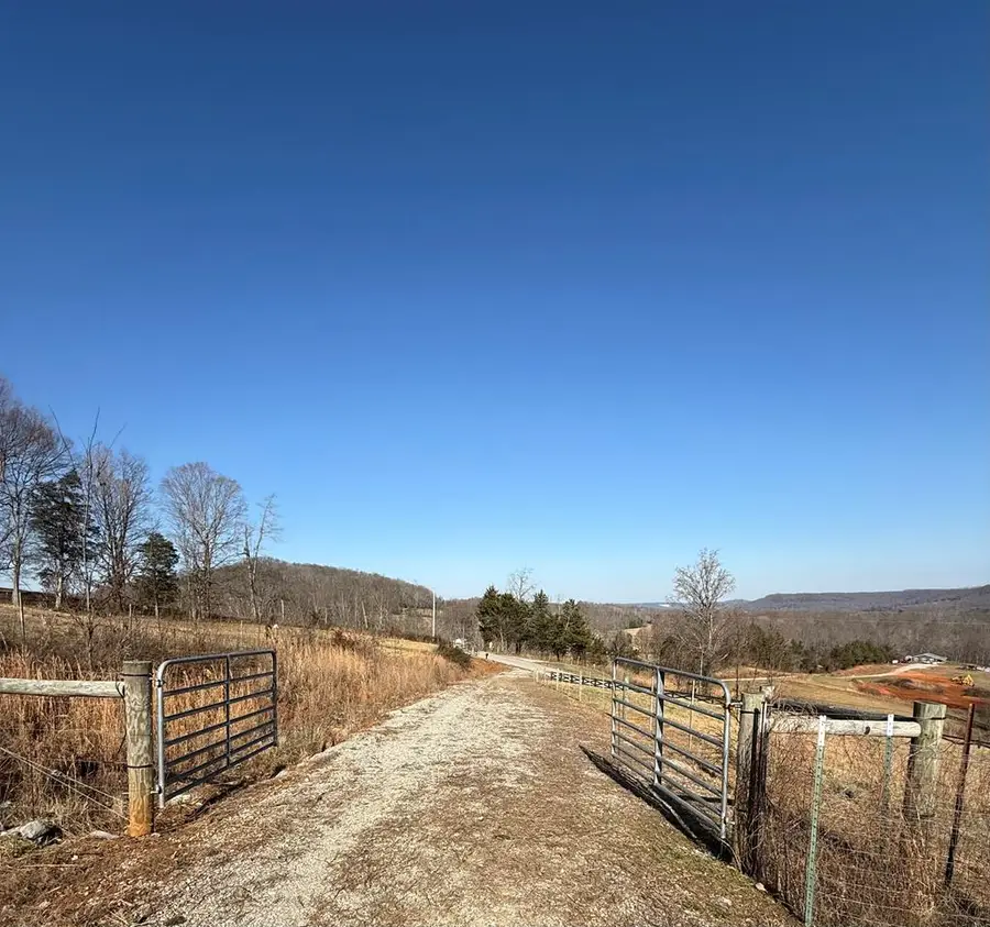 906 Oak Hill Rd, Rickman, TN 38580 - Image #2