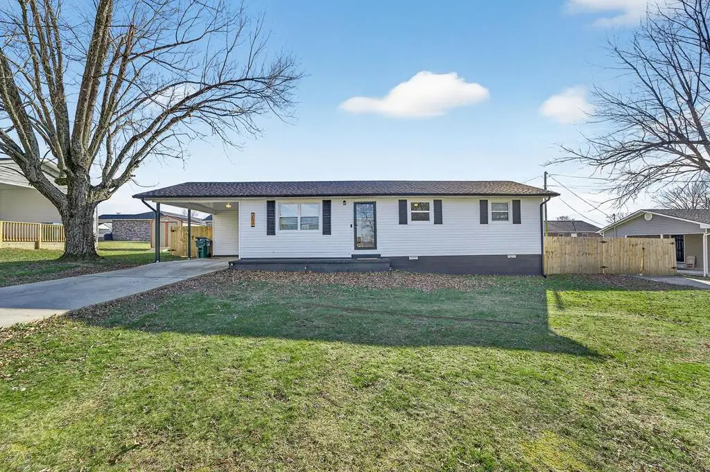 257 Myrtle Ave, Crossville, TN 38555 - Image #1