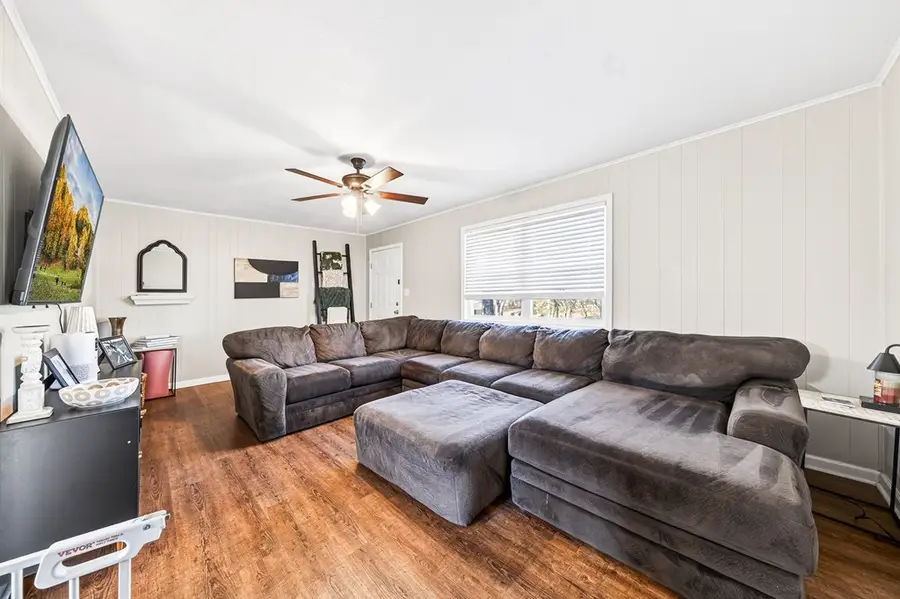 257 Myrtle Ave, Crossville, TN 38555 - Image #3