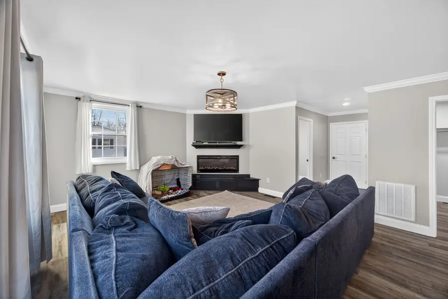 385 Campbell Dr, Cookeville, TN 38501 - Image #3