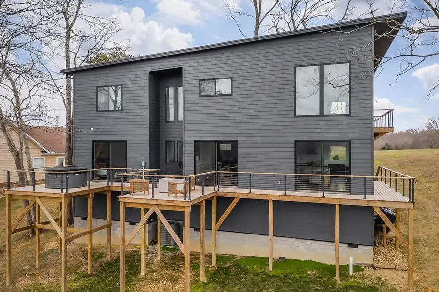 1171 W Hutchins Bend Rd, Sparta, TN 38583 - Image #2