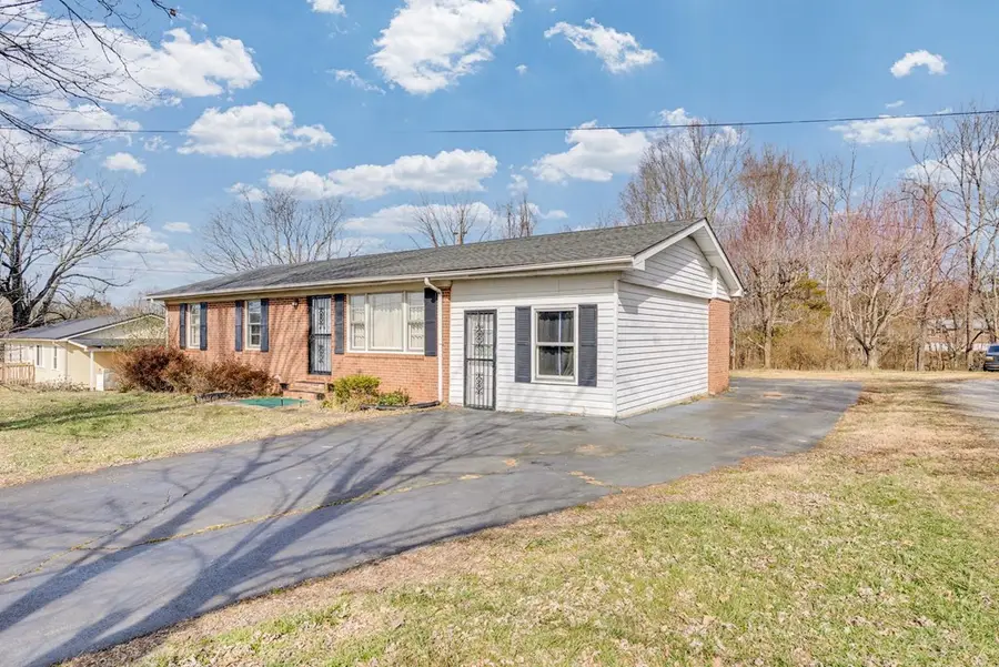 461 County House Rd, Sparta, TN 38583 - Image #2