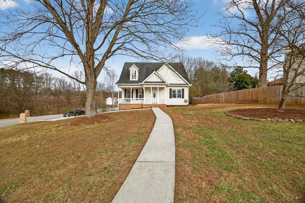 513 Windrowe Dr, Cookeville, TN 38506 - Image #1