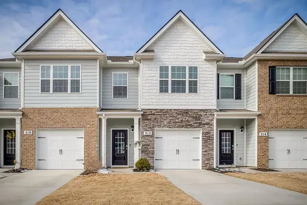 212 Dale Mires Ln, Baxter, TN 38544-2220