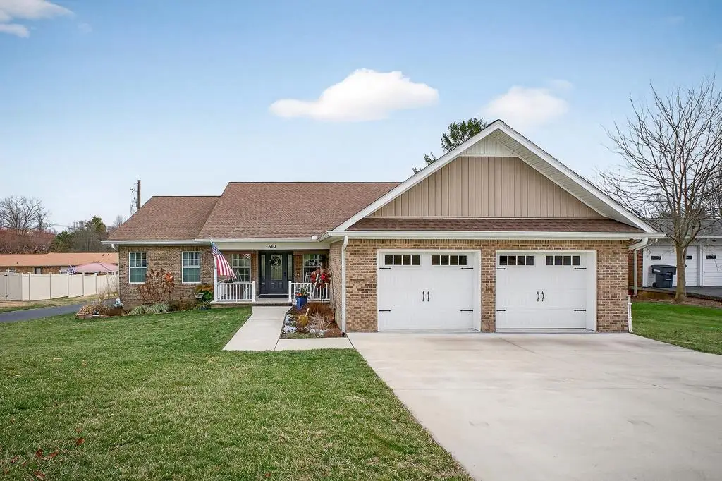 880 Shady Ln, Cookeville, TN 38501 - #1