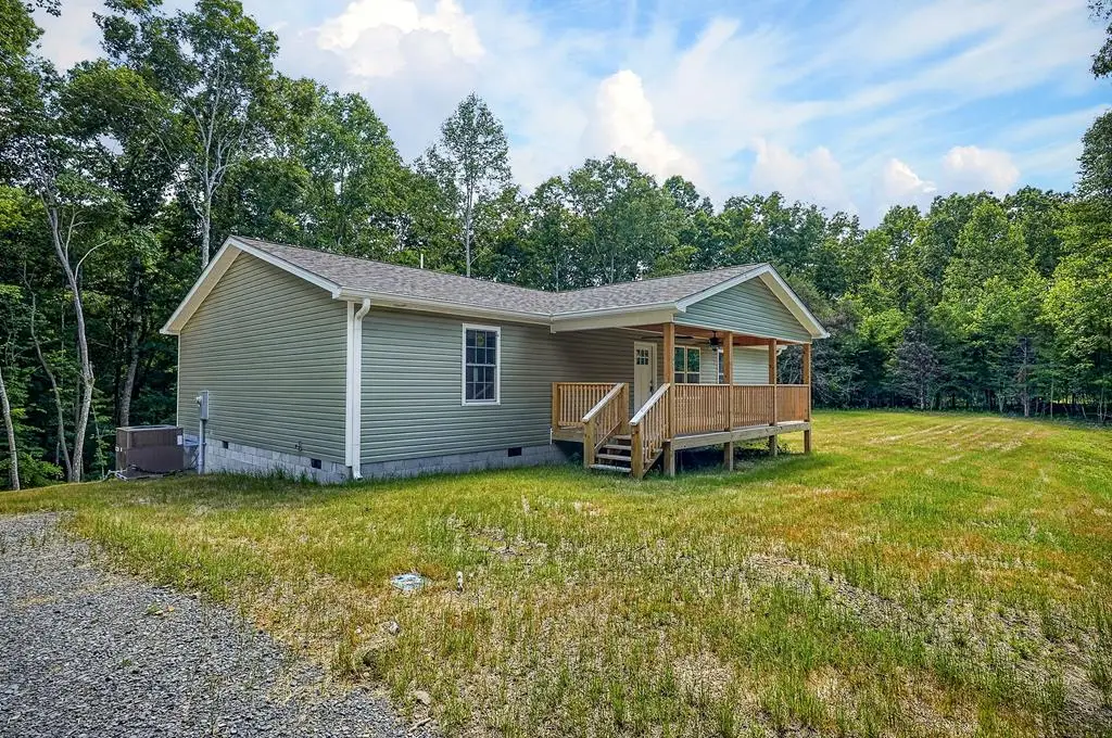 1053 Benton Tidwell Rd, Hilham, TN 38568 - #1