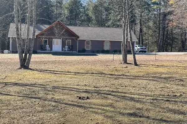 4282 Standing Rock Rd, Jamestown, TN 38556