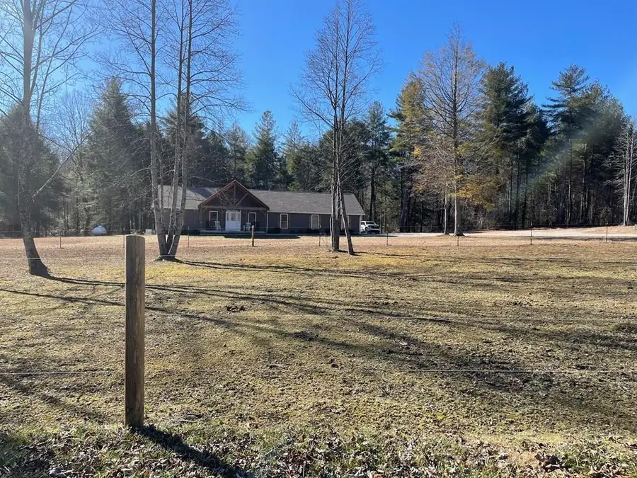 4282 Standing Rock Rd, Jamestown, TN 38556 - #2