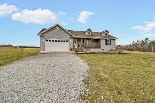 414 St Anthony Drive, Jamestown, TN 38556