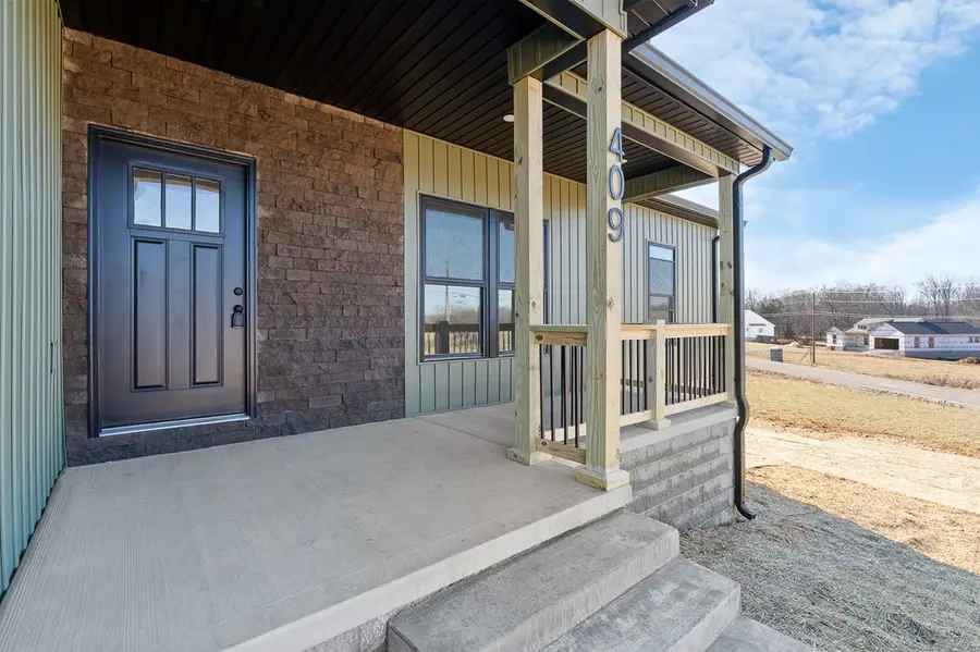 409 Harleys Ridge Rd, Sparta, TN 38583 - #2