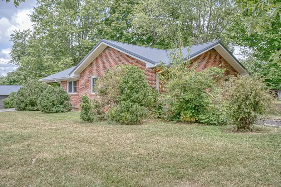 185 Mirandy Rd, Cookeville, TN 38506 - #2