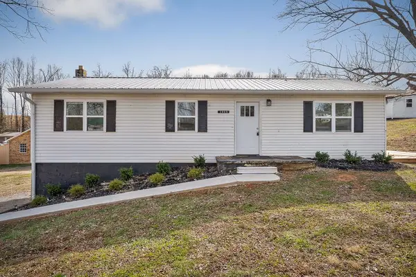 1008 Asberry Dr., Byrdstown, TN 38549