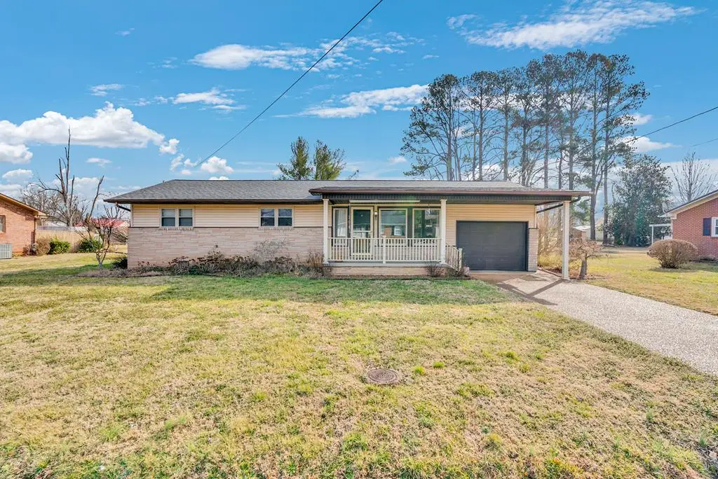 204 Allen Dr., Sparta, TN 38583 - #1