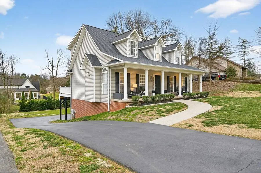 1045 E 6th Street, Cookeville, TN 38501 - #3