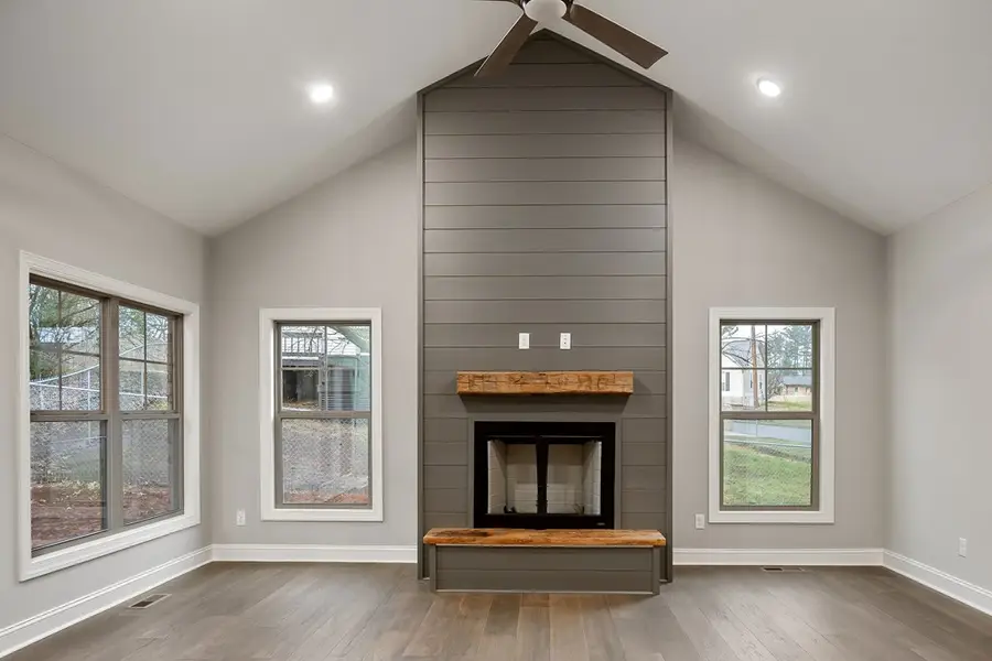 519 Windrowe Dr, Cookeville, TN 38506 - #3