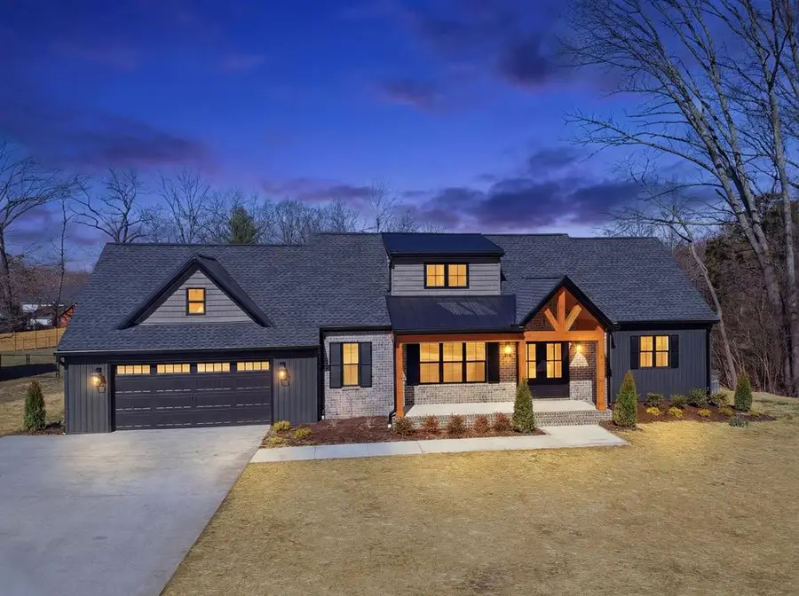 224 Windsor Dr, Cookeville, TN 38506 - #2