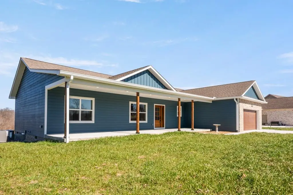 9345 Fox Hill Rd, Baxter, TN 38544 - #1