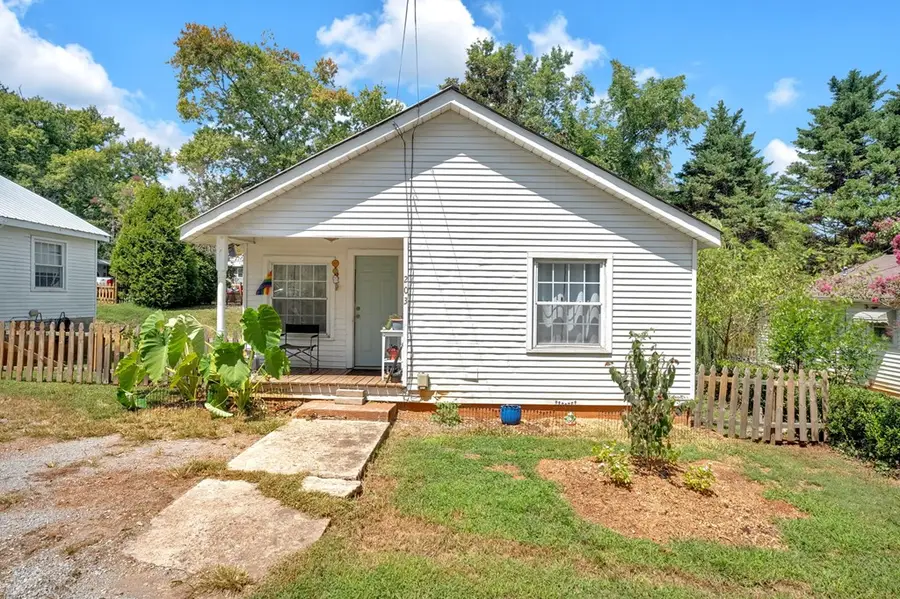 201&203 3rd Ave Ne, Winchester, TN 37398 - #2