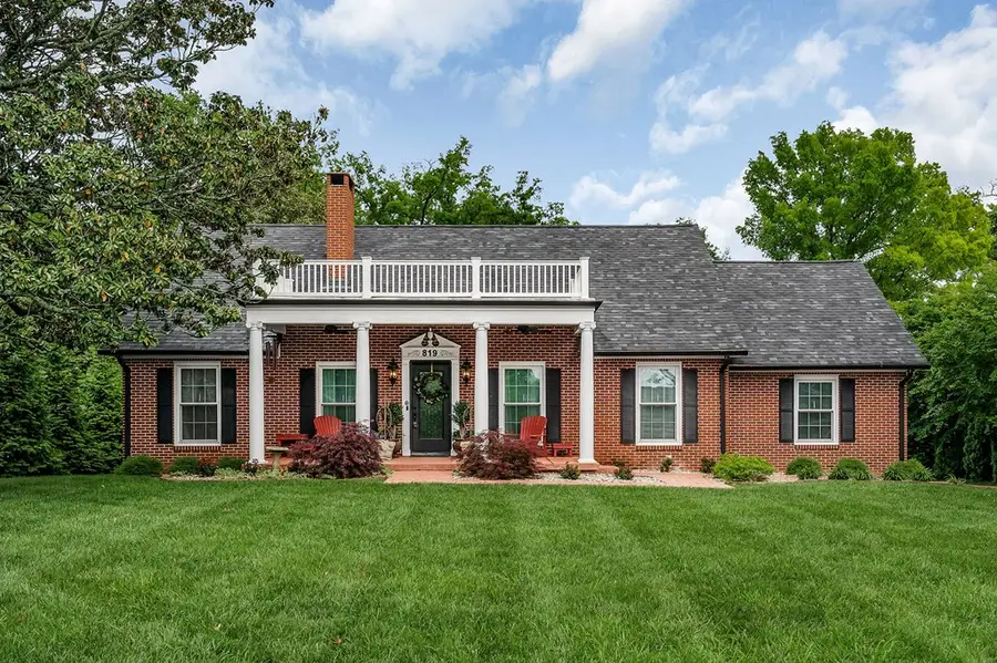 819 N Jefferson Ave, Cookeville, TN 38501 - #3