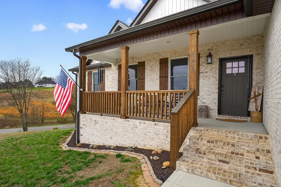 683 Blue Water Dr, Cookeville, TN 38506 - #3