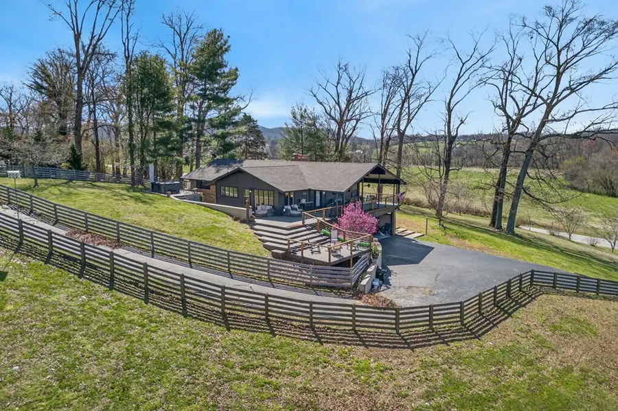 719 Monterey Highway, Livingston, TN 38570 - #3