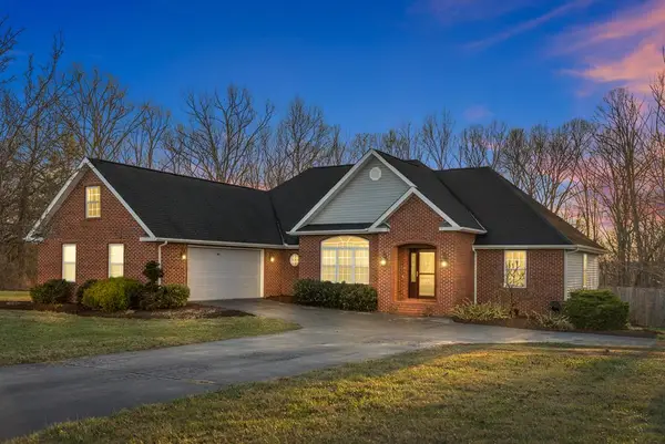 1378 Pow Camp Rd, CROSSVILLE, TN 38572