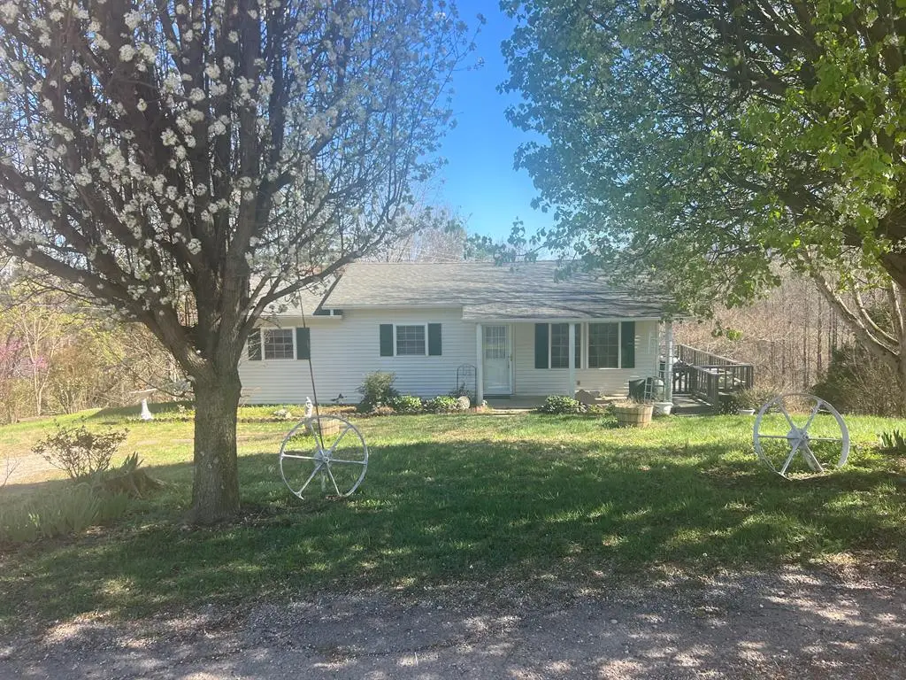 3133 Mt Union Road, Byrdstown, TN 38549 - #1