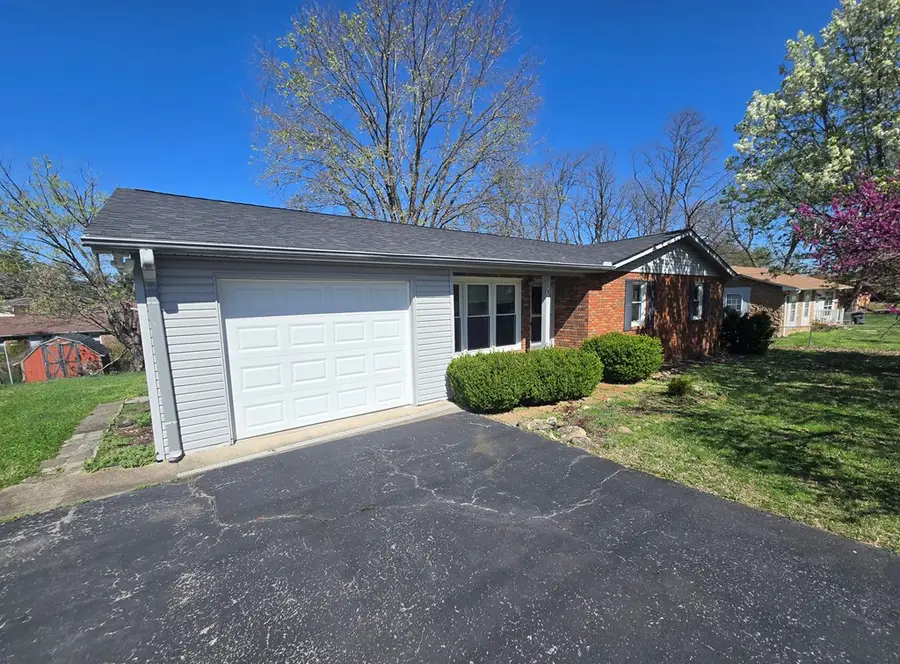 741 Greenland Ave, Cookeville, TN 38501 - #2