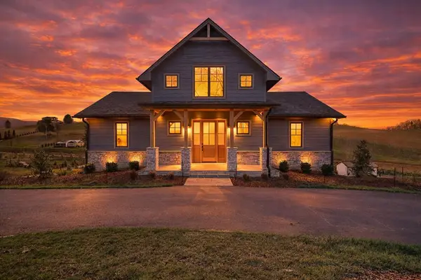 136 Farmhouse Village Trail, BUTLER, TN 37640