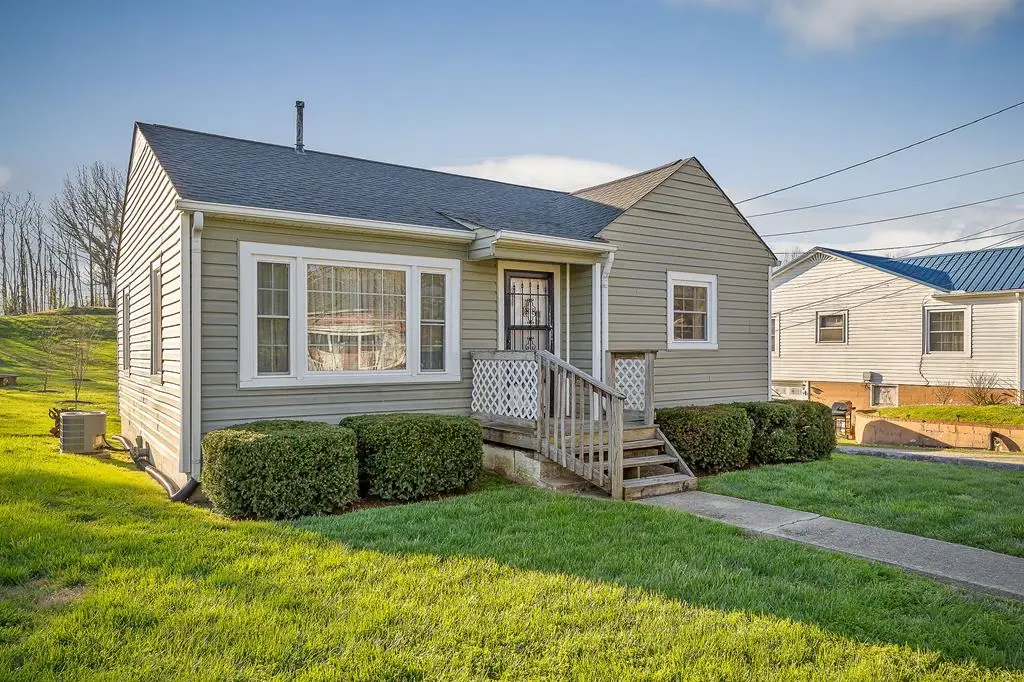 107 Saylors St., Sparta, TN 38583 - #1