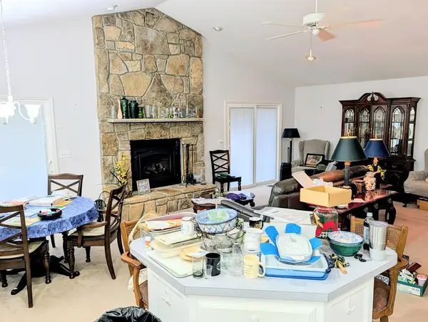 446 E Cove Road, MONTEREY, TN 38574